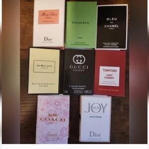 MIX OF 8 TESTER SAMPLES